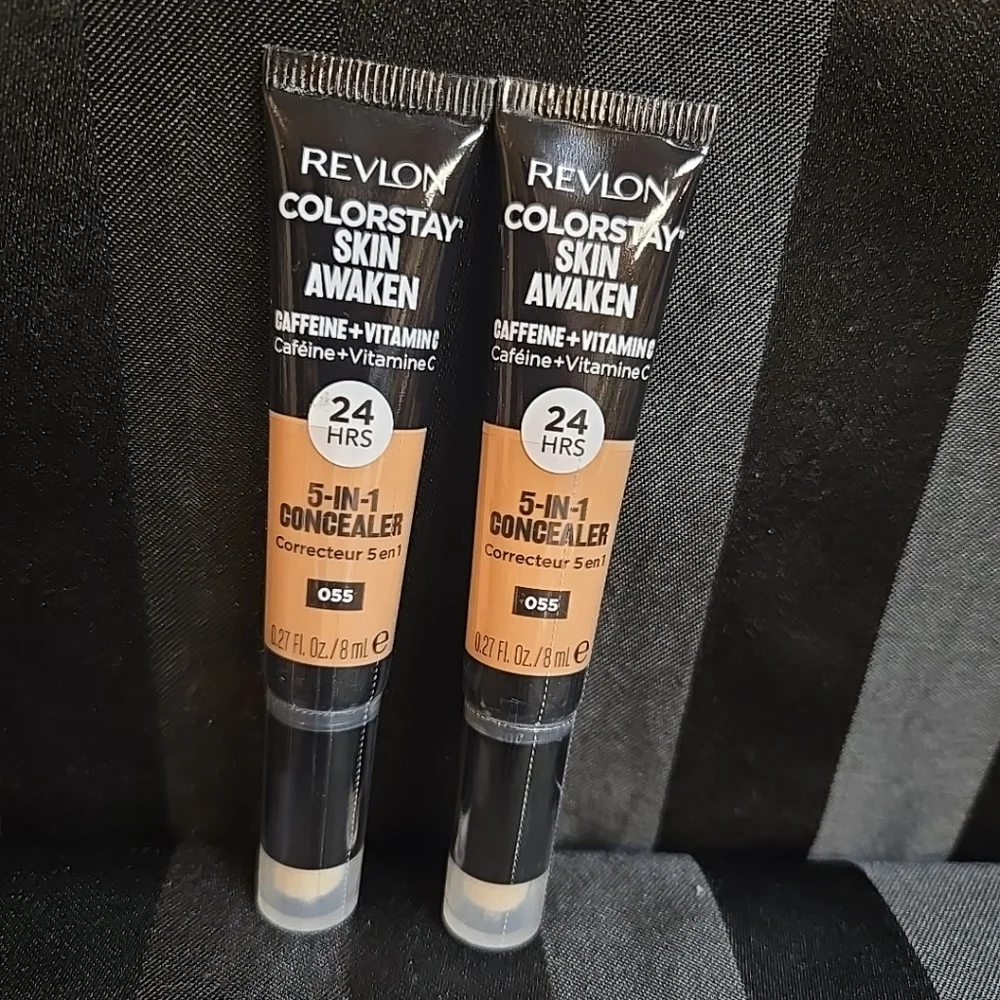 2pc Lot Revlon Colorstay Skin Awaken 24HRS 5 In 1 Concealer #055 Latte